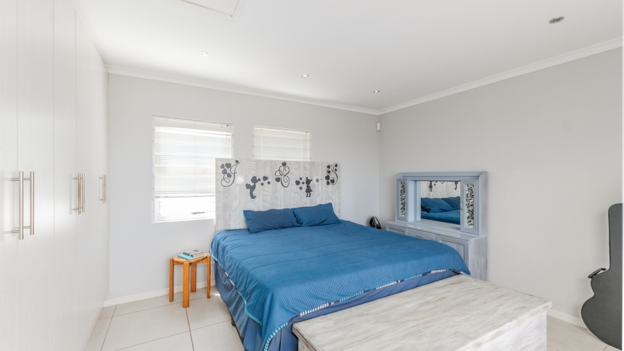 3 Bedroom Property for Sale in Country Club Western Cape